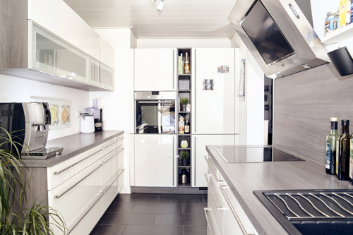 Hochwertige Einbauküche