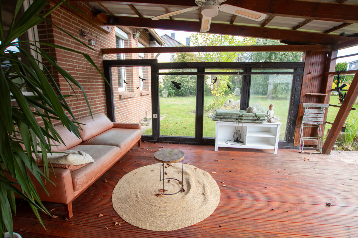 überdachte Terrasse