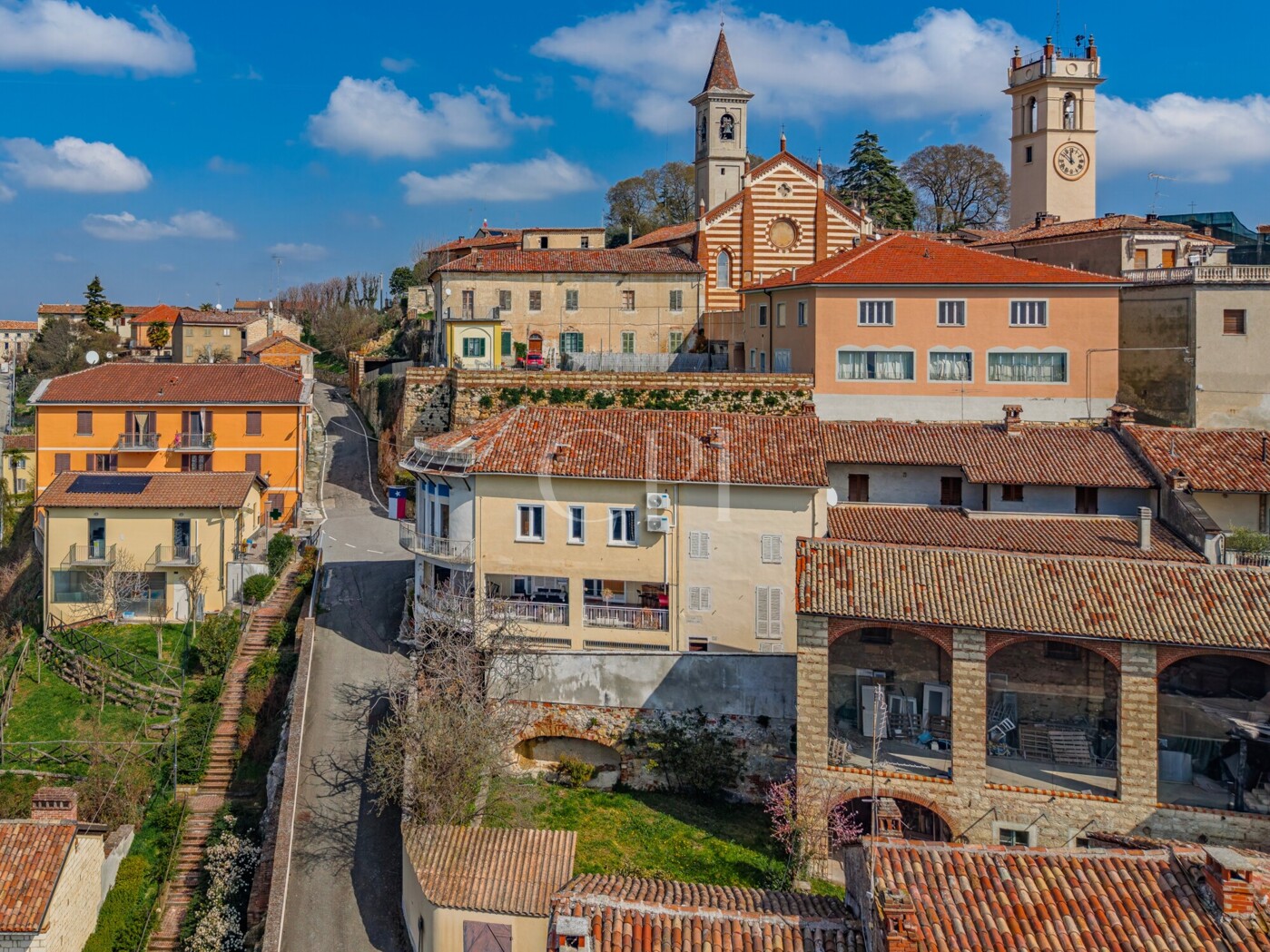 dji_fly_20260317_115218_0007_1773835292684_aeb-HDR