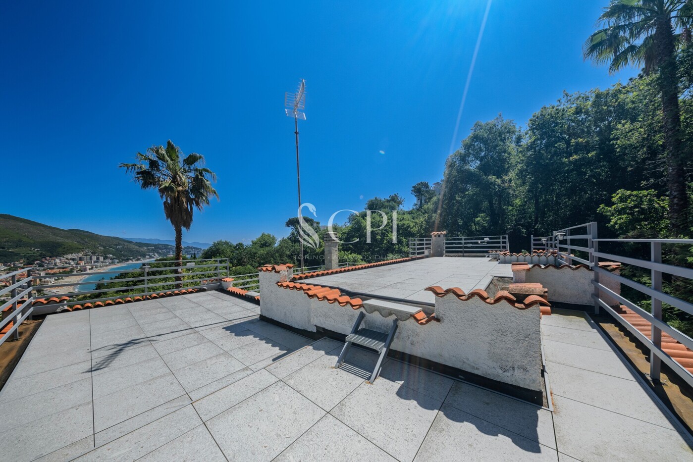 DSC07964-HDR