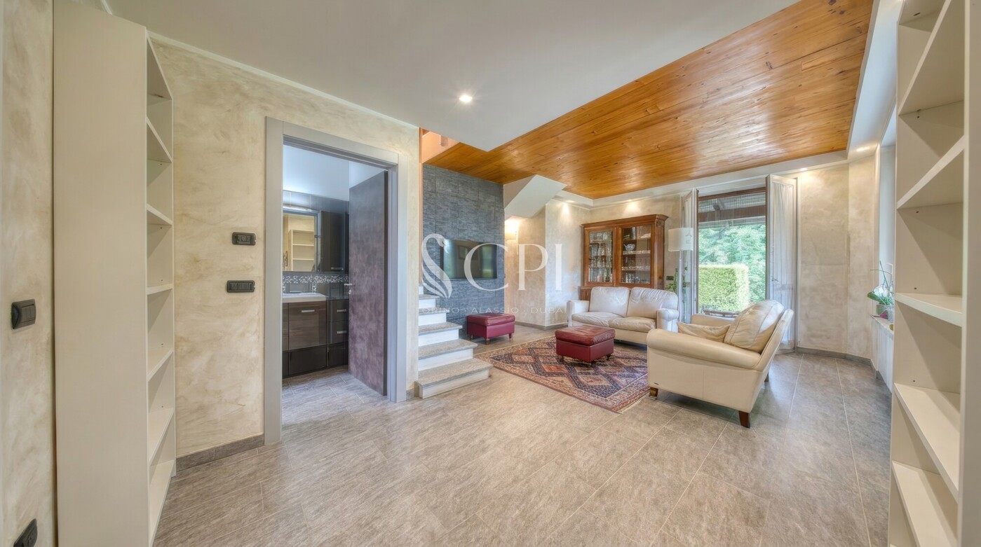 Light Decluttered Living Room - View 1 Topaz Gigapixel 4x - Scala