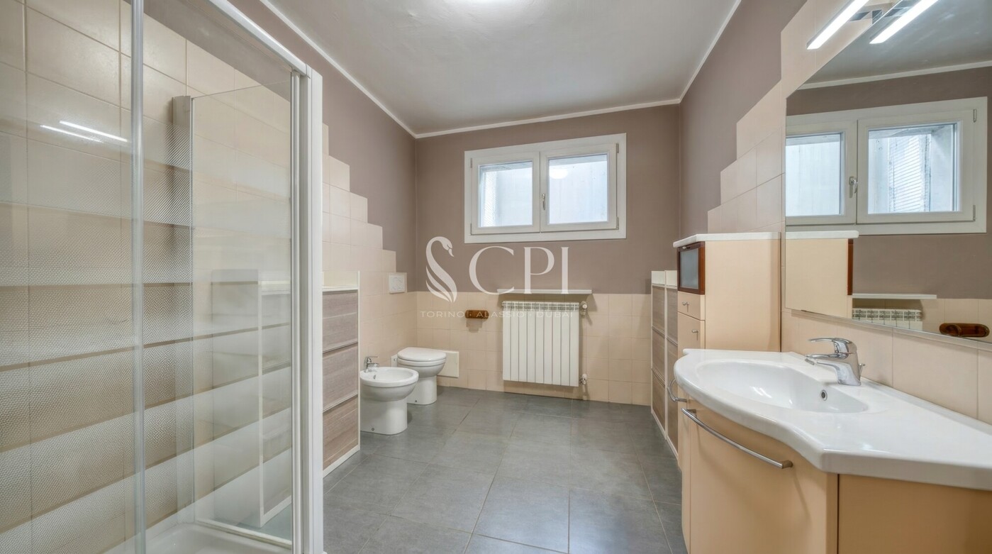 Decluttered Lower Bathroom - View 2 Topaz Gigapixel 4x - Scala