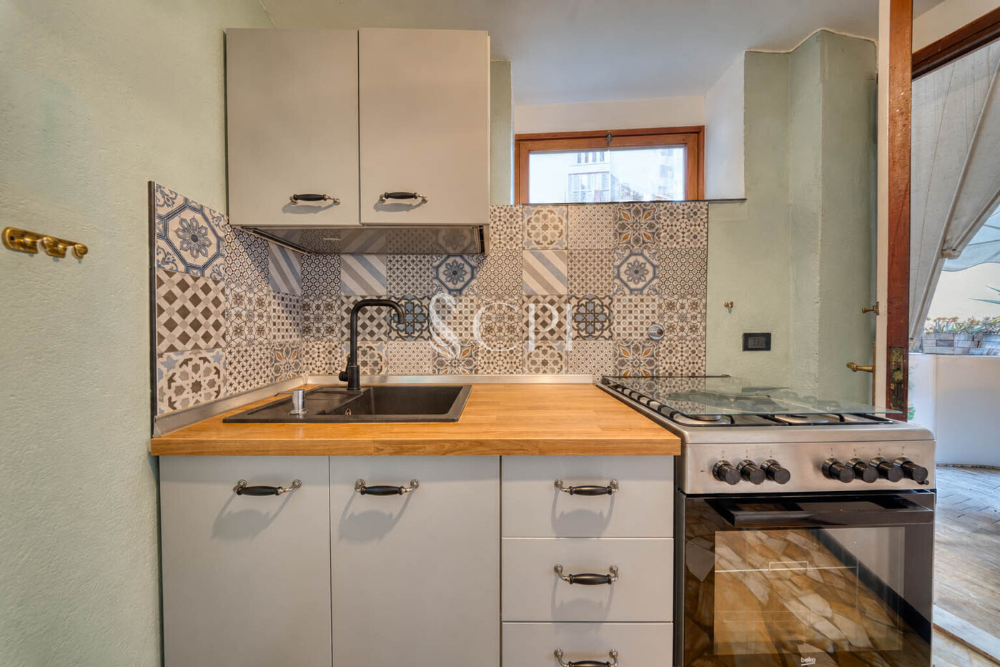 DSC09722_HDR_cucina_integra_senza_utensili