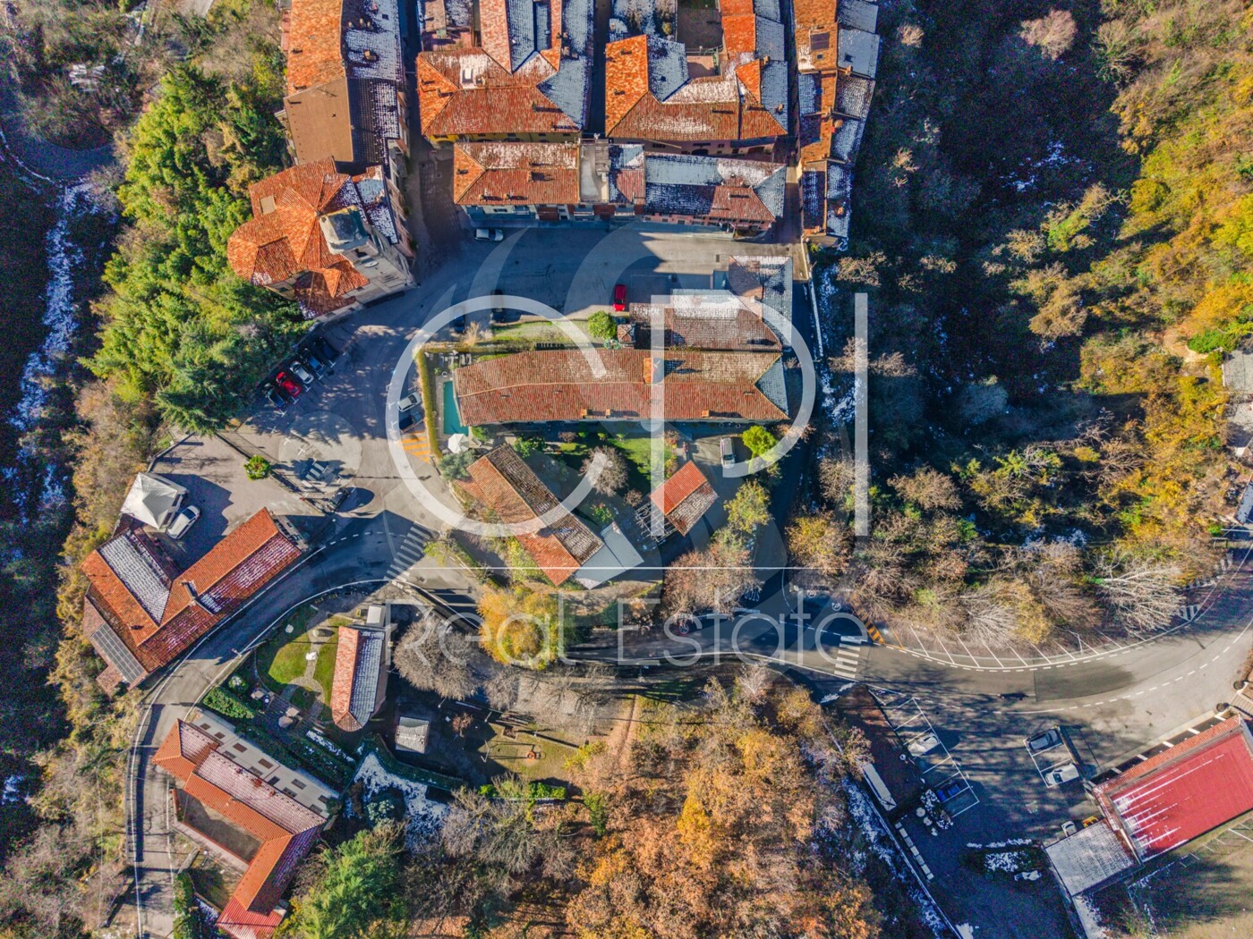 DJI_20251125135834_0001_D-HDR