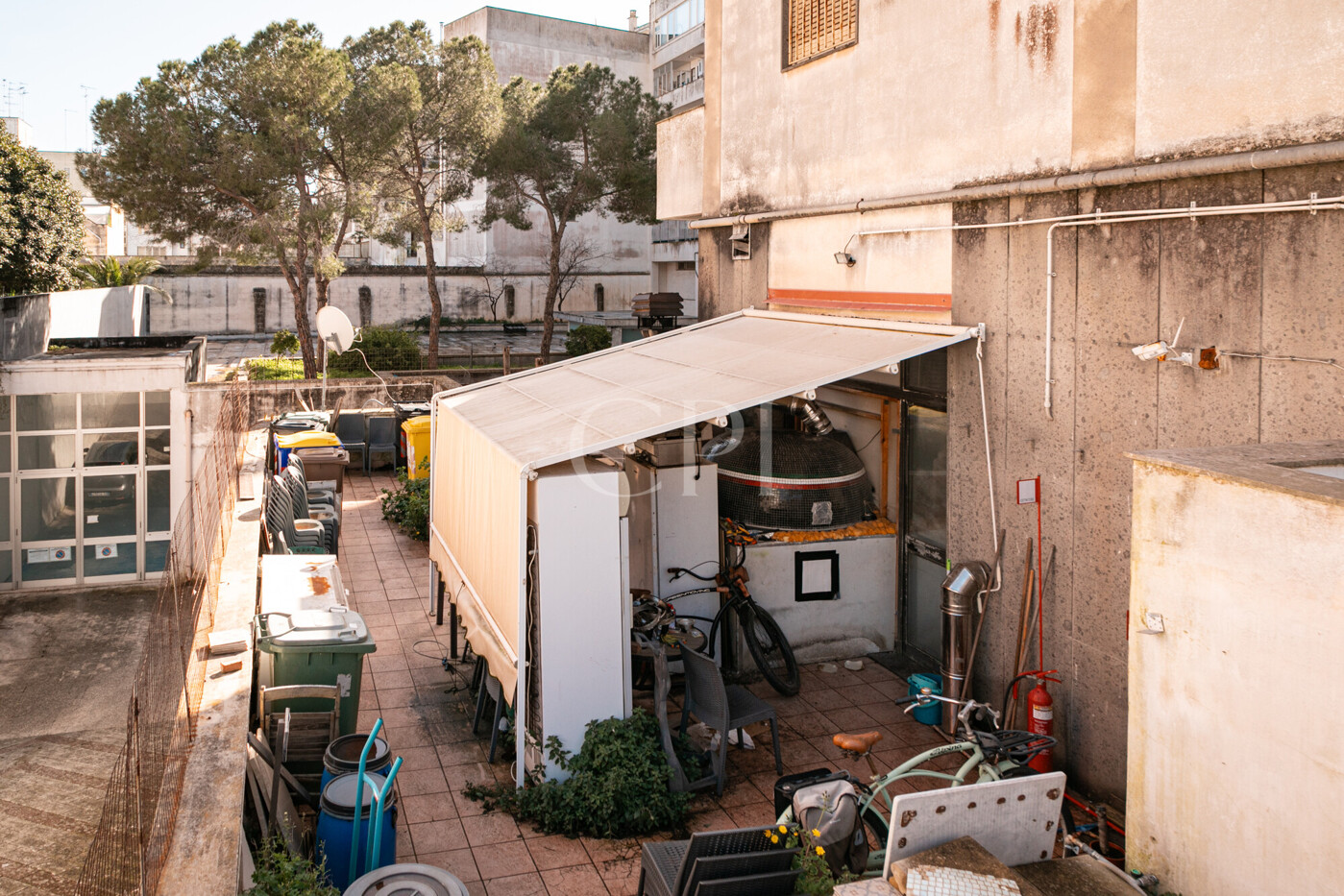 Checco Pizza - Esterno Restro_2