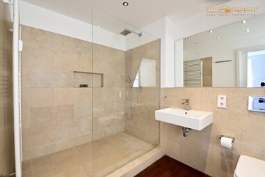 Bad ensuite