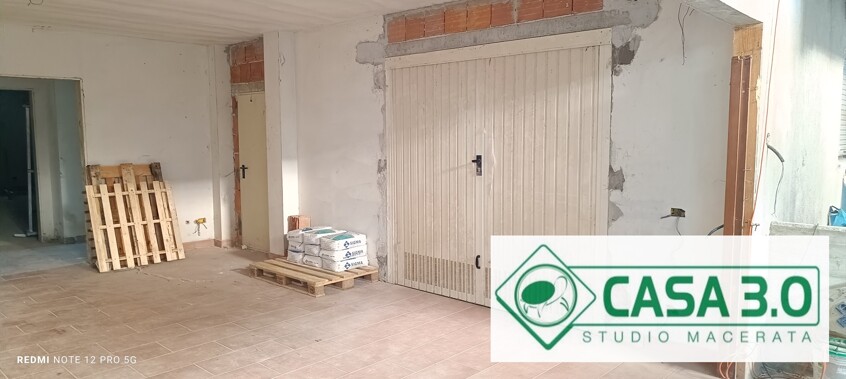 Capannoni/Magazzini/Produzione