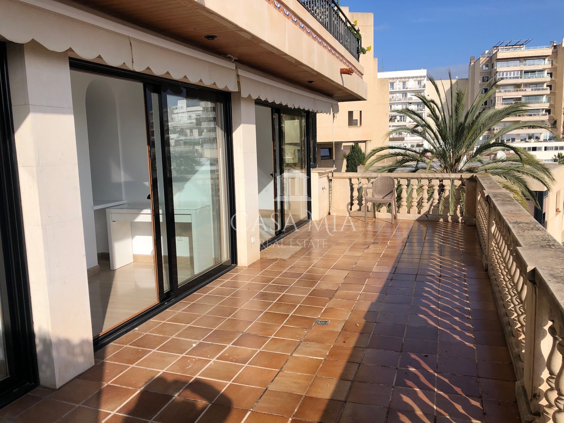 Bel appartement avec vue sur la mer dans le port de Can Barbara, Palma