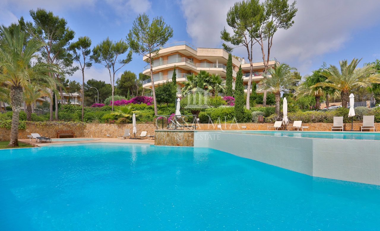 Piękne mieszkanie z ogrodem w cichym kompleksie, Sol de Mallorca