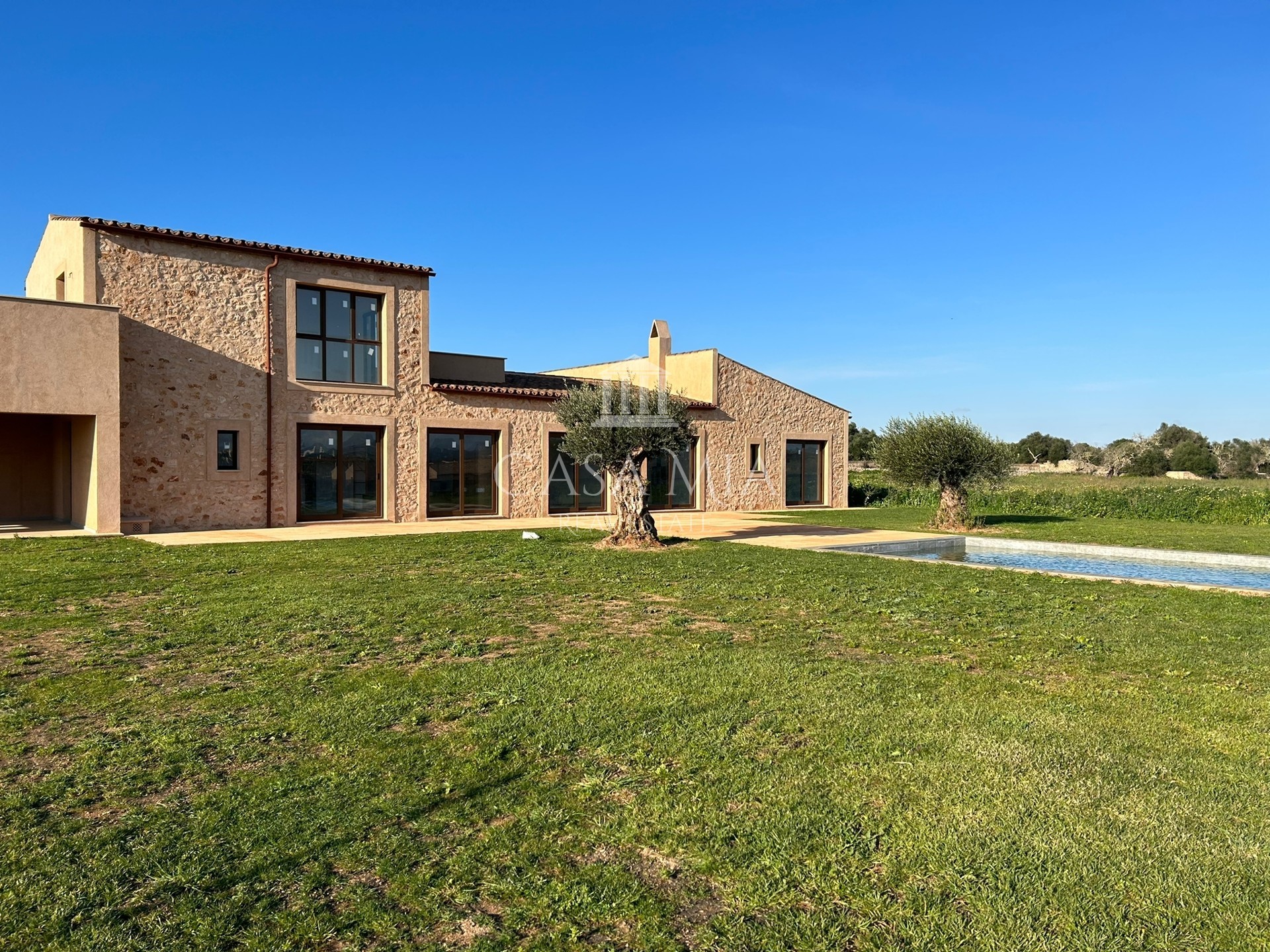 Rustic new construction finca with pool, Santanyí