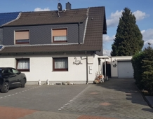 Haus Frontansicht