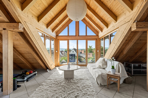 herrliche Blicke und helle Räume