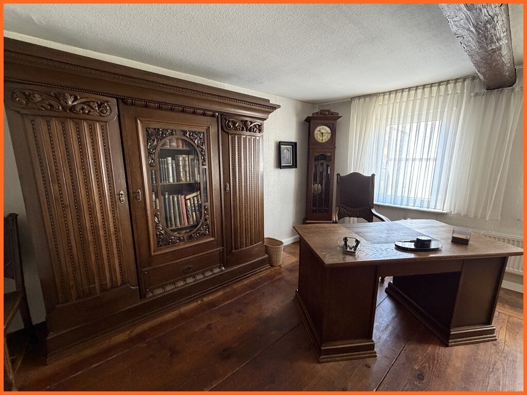 Arbeitszimmer