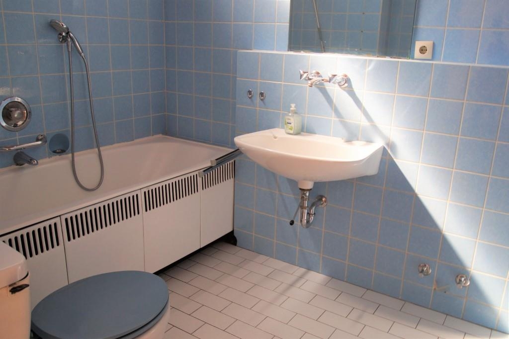 Wannenbad OG