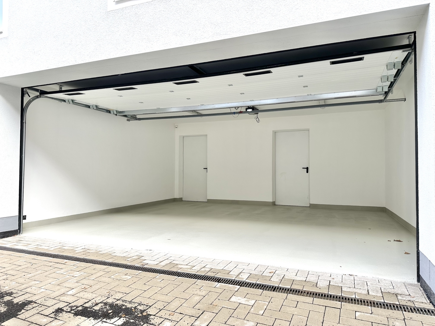 1 x Garagenstellplatz