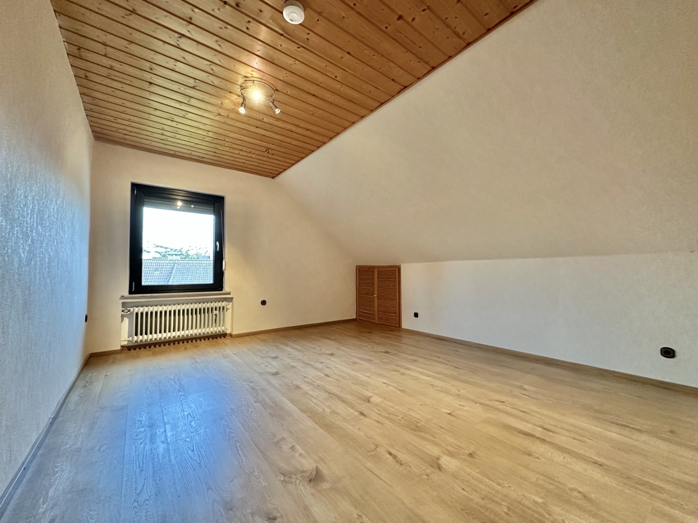 DG: Schlafzimmer