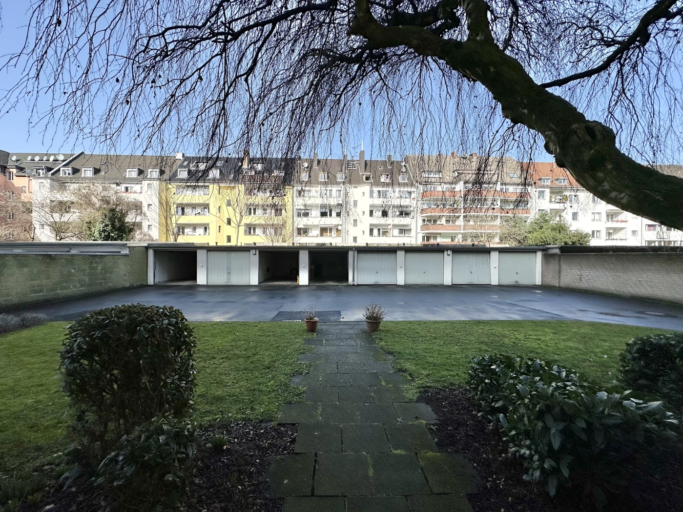 Einzelgarage inklusive!