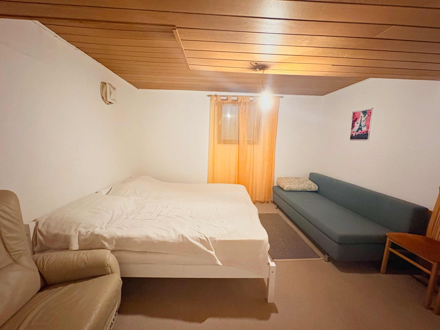 Arbeits oder Gästezimmer