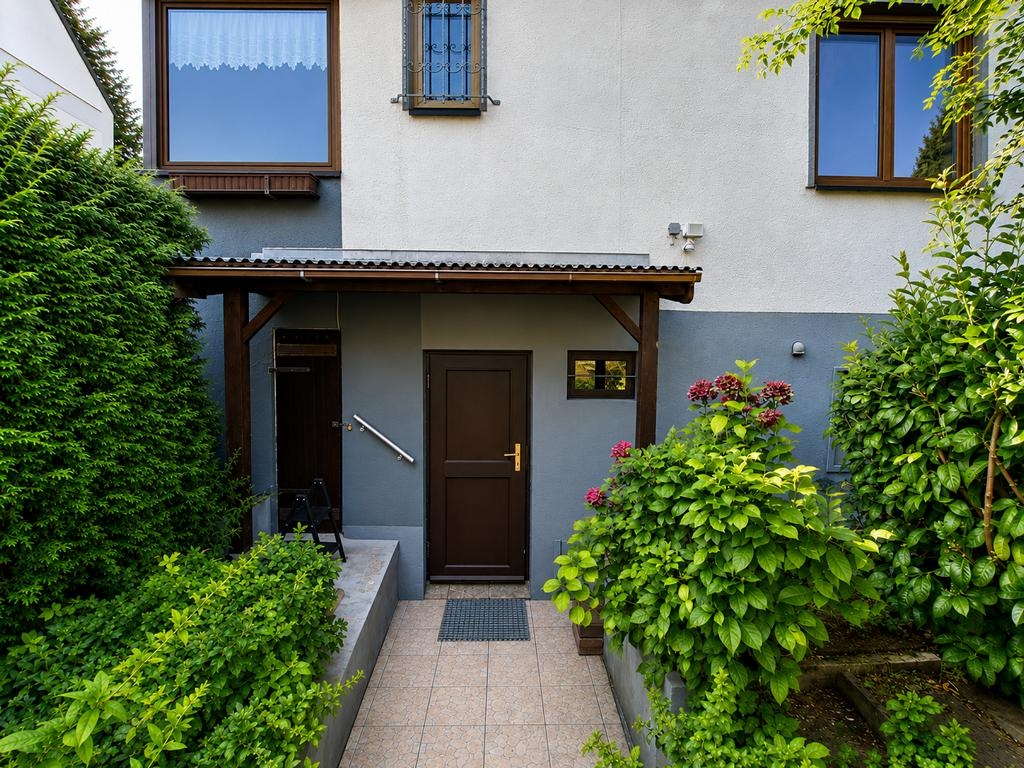 Zugang zum Keller