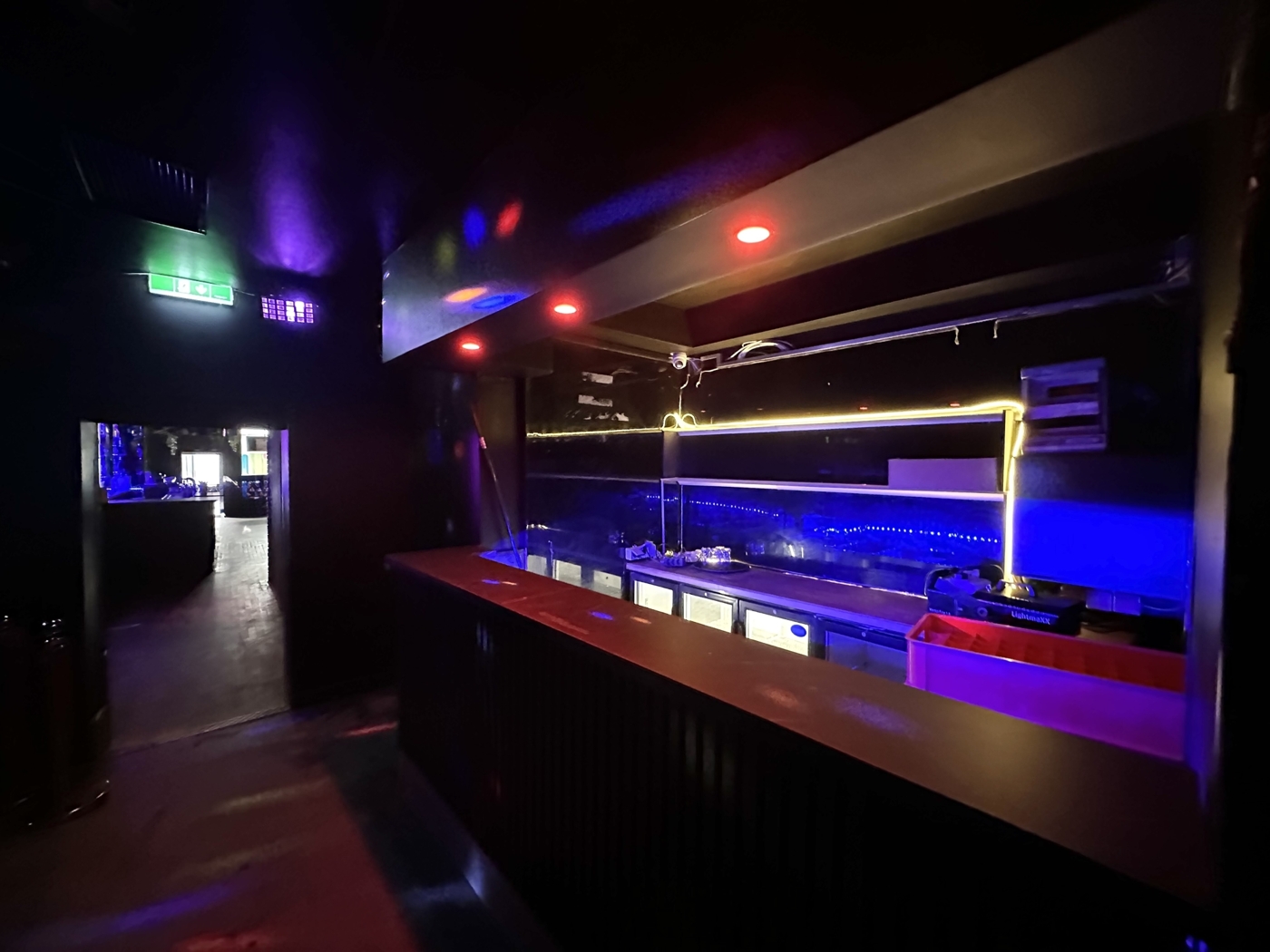 Zweite Bar - Ausschank