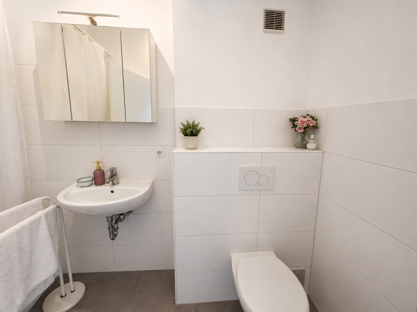 Modernisiertes Wannenbad