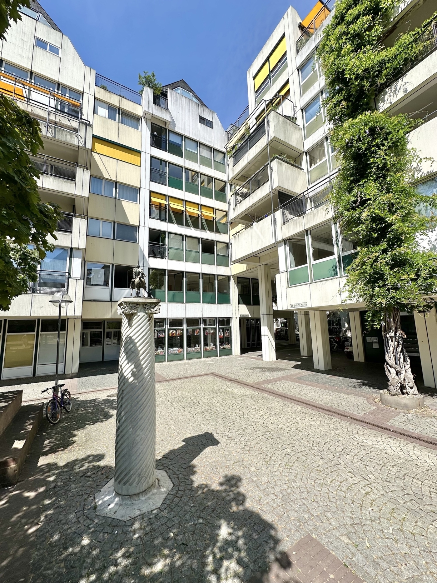 Blick vom Innenhof