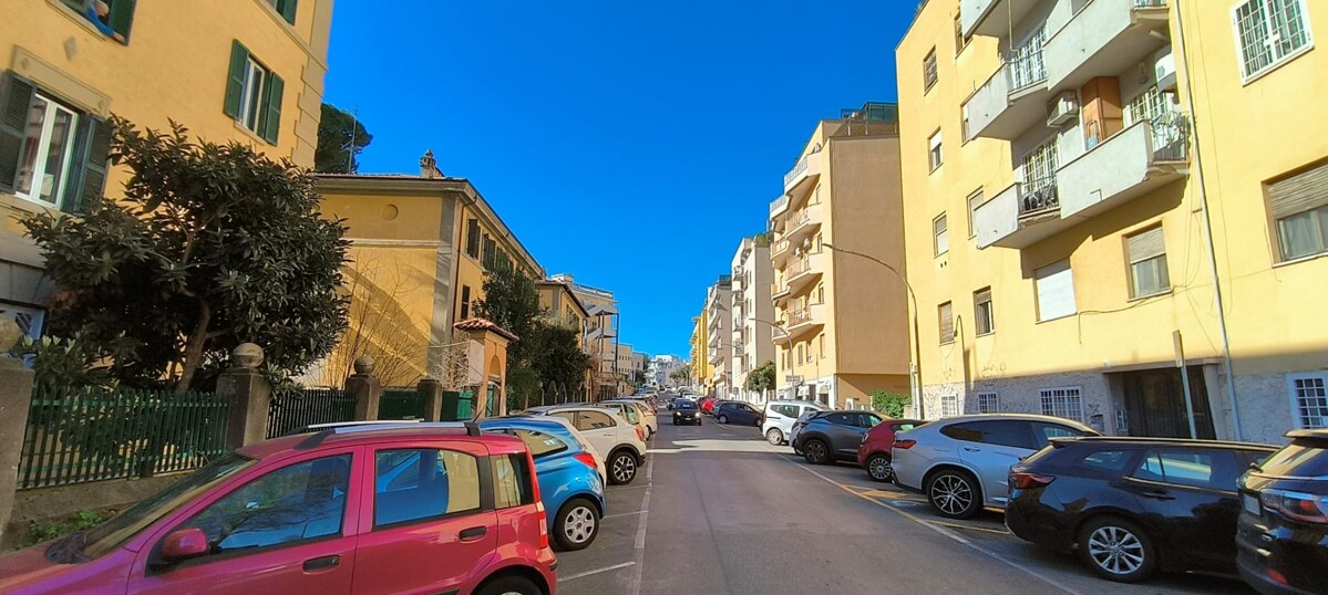 Vista della strada residenziale