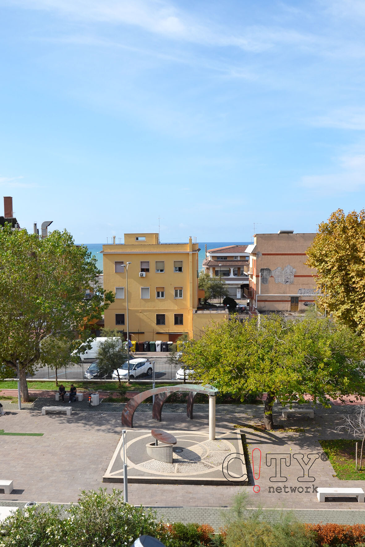 Attico quadrilocale vista mare Torvaianica centro