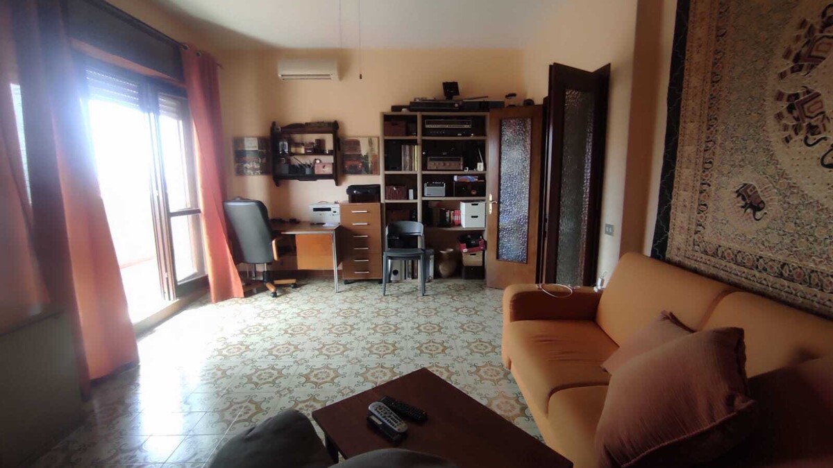 0052750-soggiorno_2.jpeg
