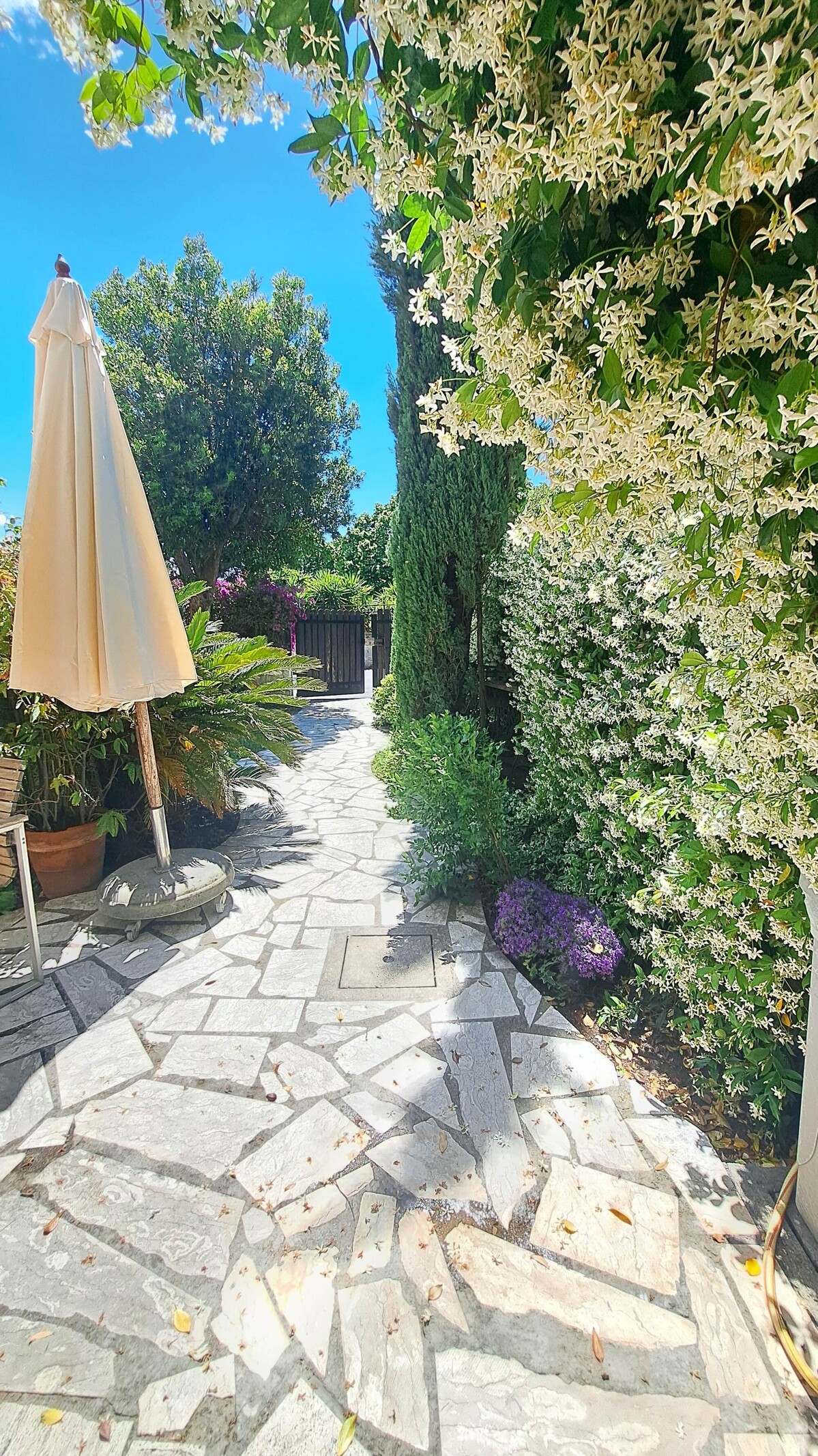 Vialetto di accesso