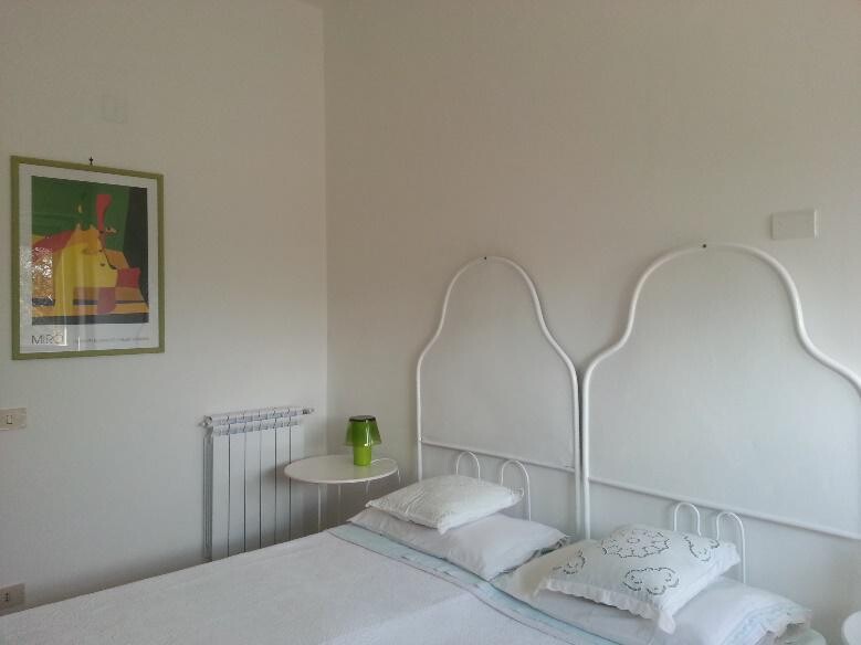 0054583-camera_letto_3b.jpg