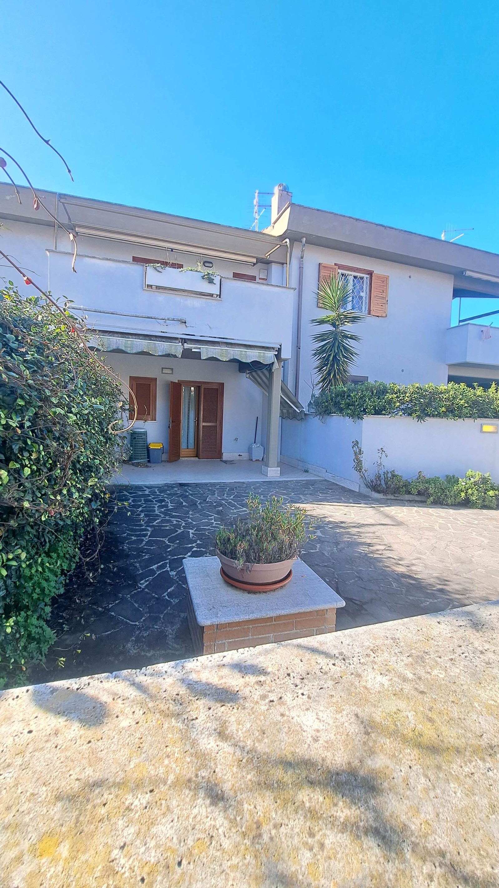Anzio Villa Claudia, Villino ristrutturato con giardino privato e posto auto