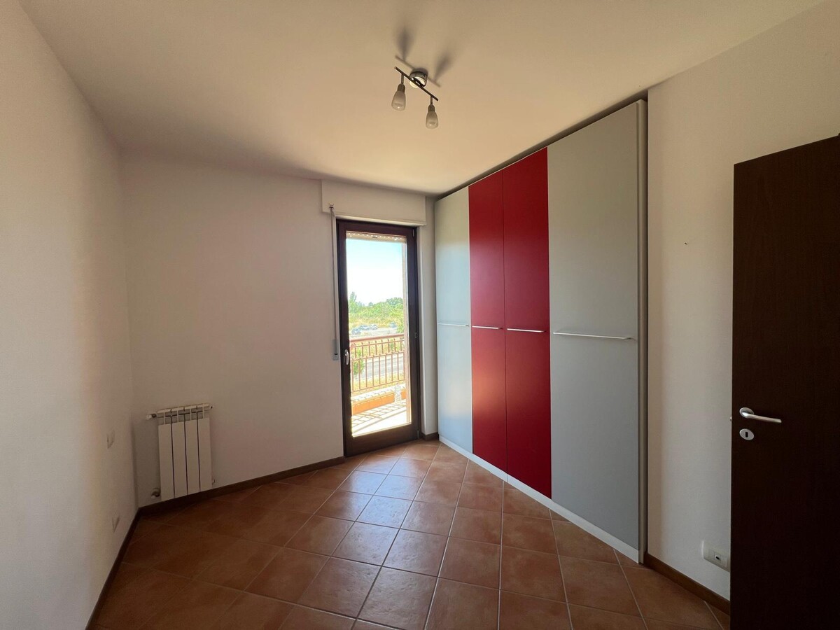 0055815-WhatsApp_Image_2026-05-25_at_13.jpeg