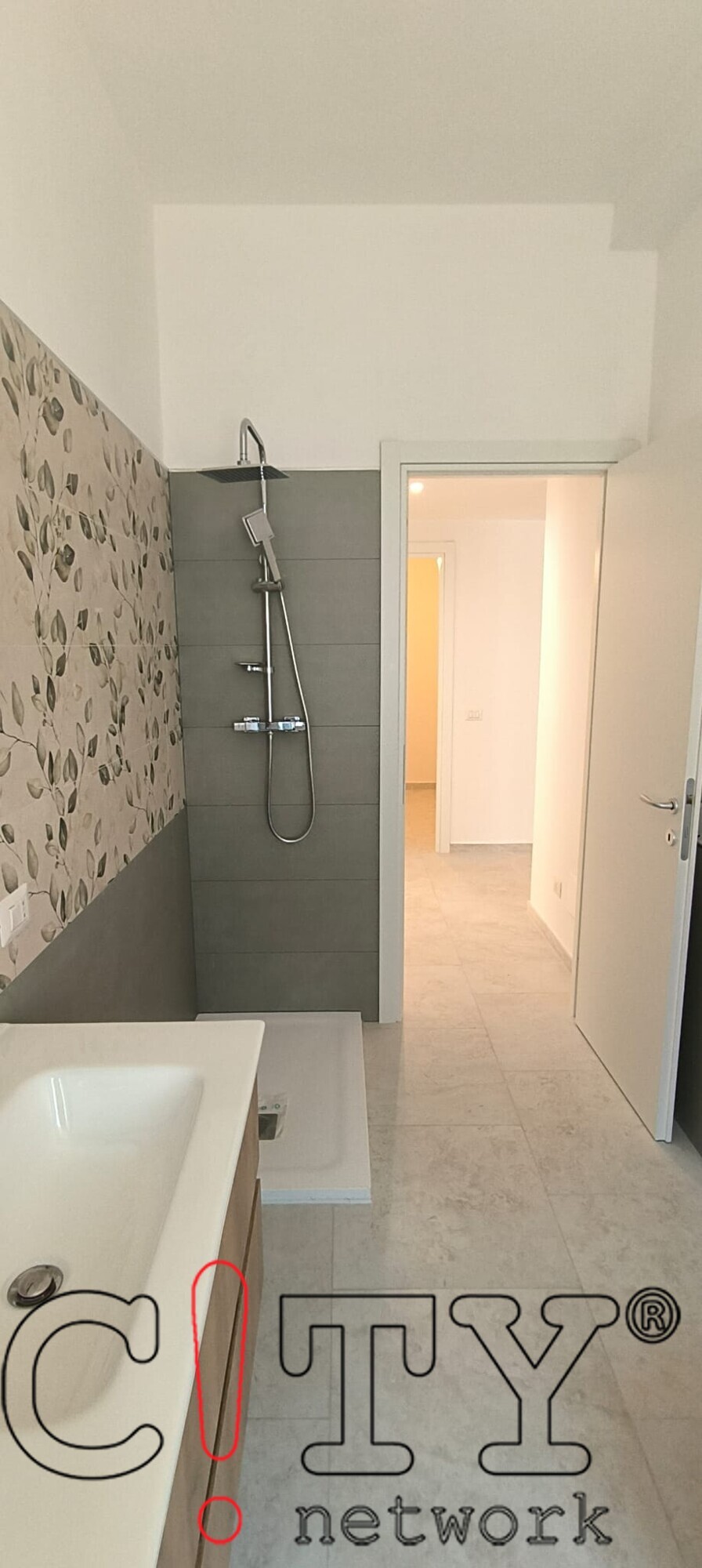 Bagno con doccia