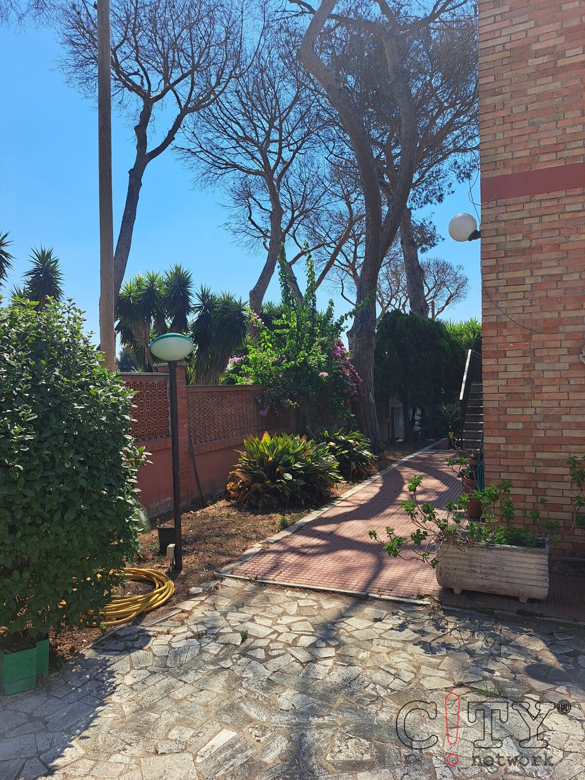 giardino laterale