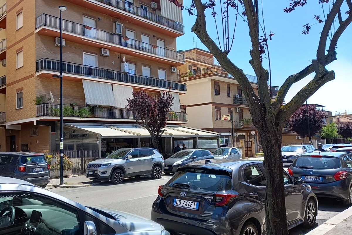 Vista esterna della strada
