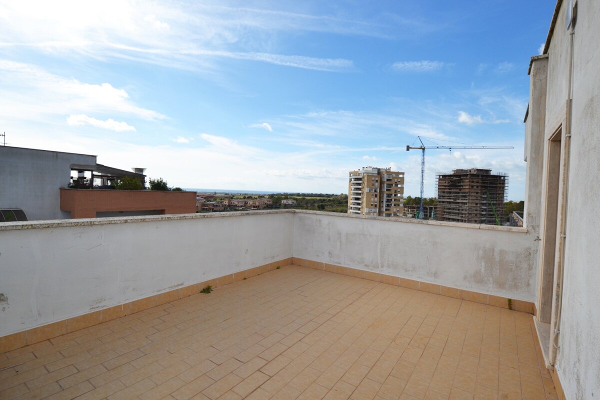 Ampio terrazzo panoramico