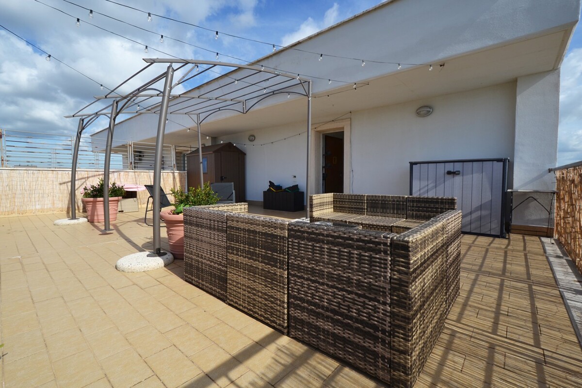 Area relax sul terrazzo