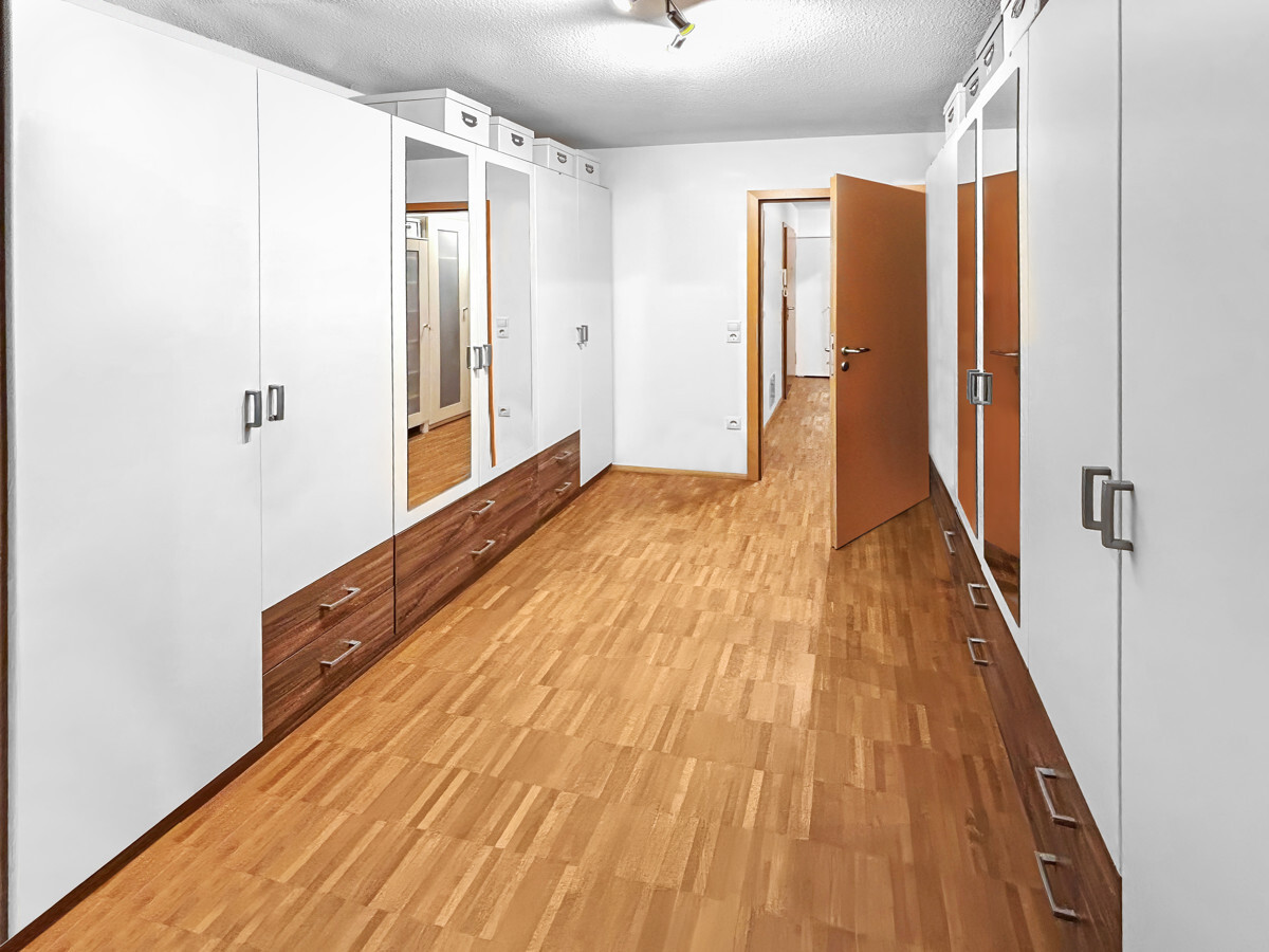 Büro/Ankleide