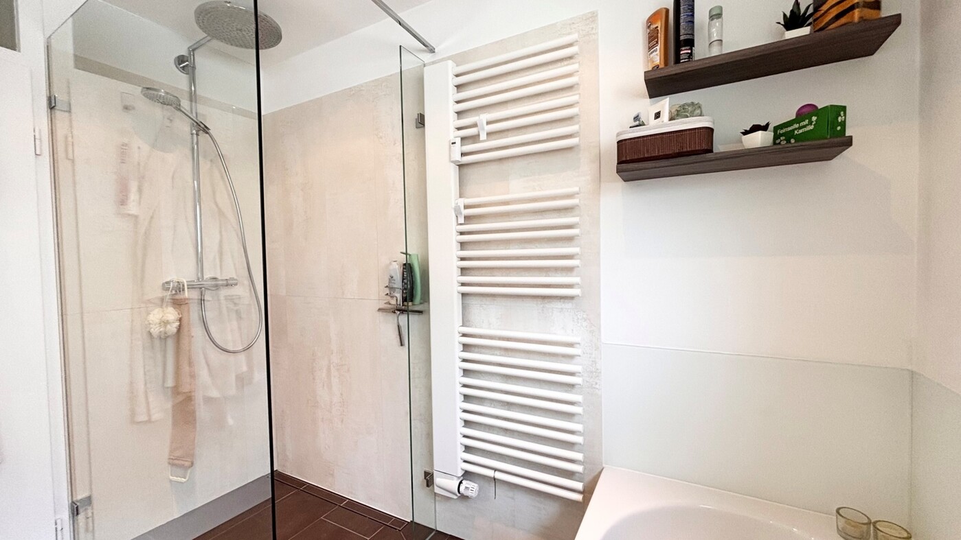 Badezimmer 2