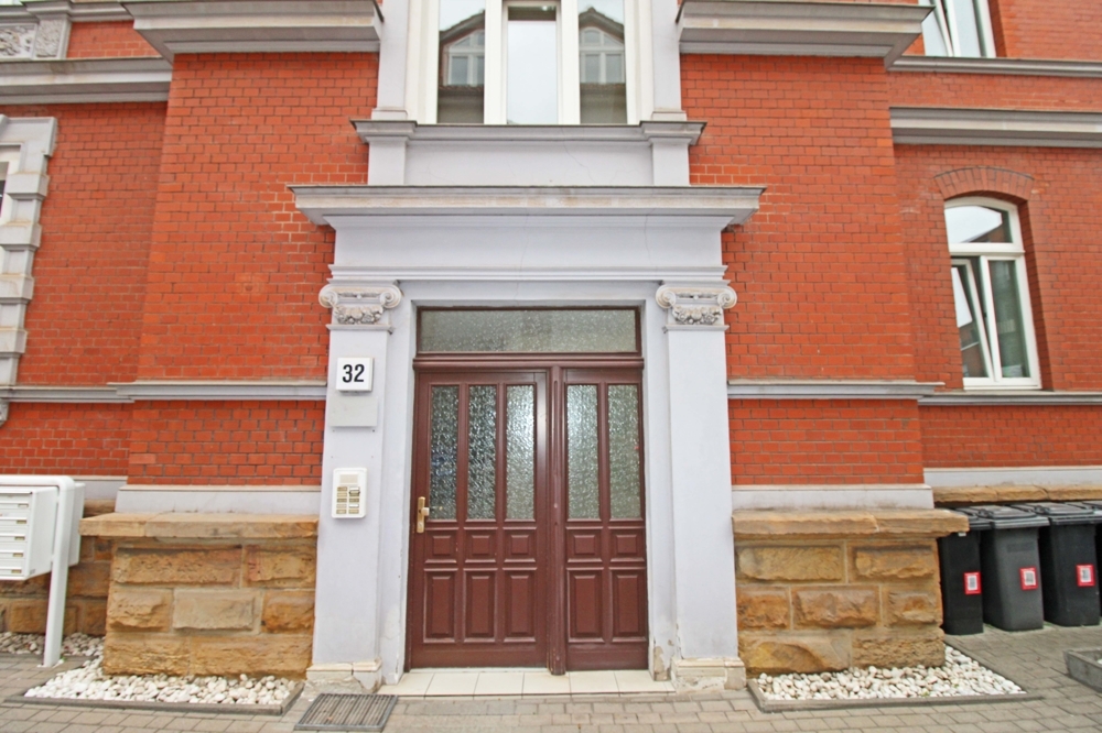 #Moderne Dachgeschoss-Wohnung#Stellplatz#zentrale Lage - Foto 3