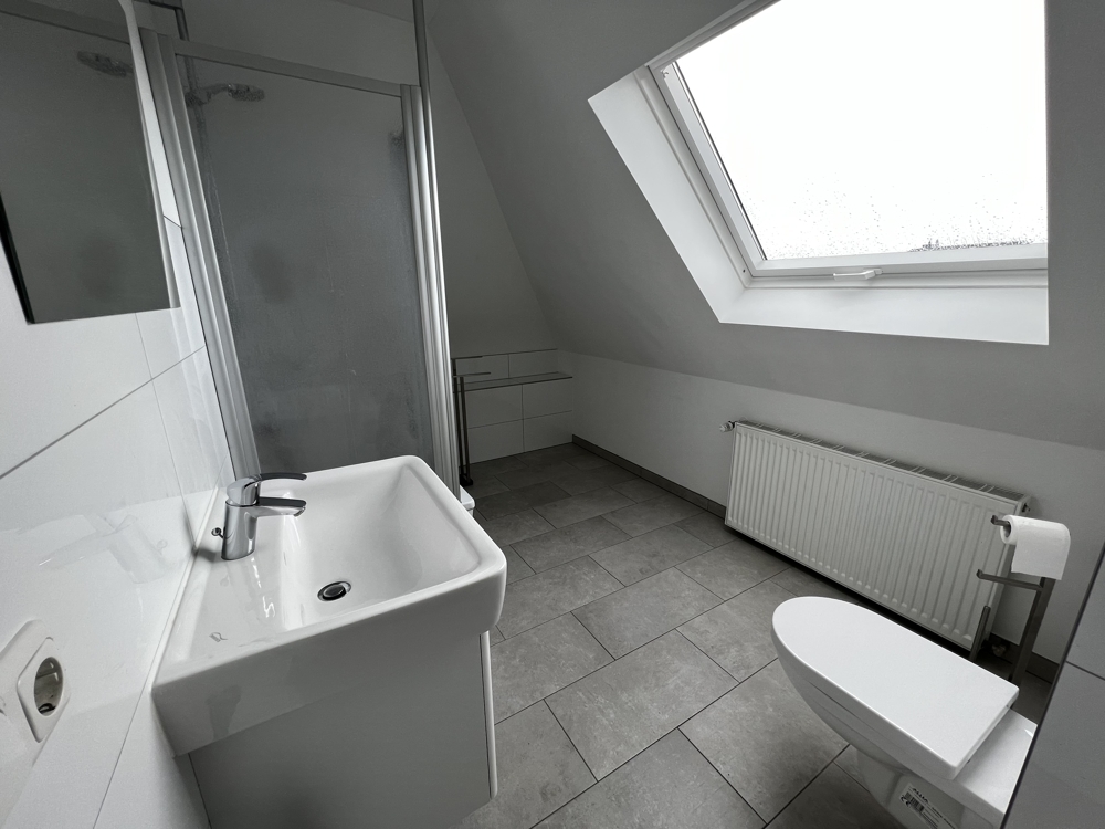 #geräumige Dachgeschoss-Wohnung#offen#hell#Balkon - Foto 2