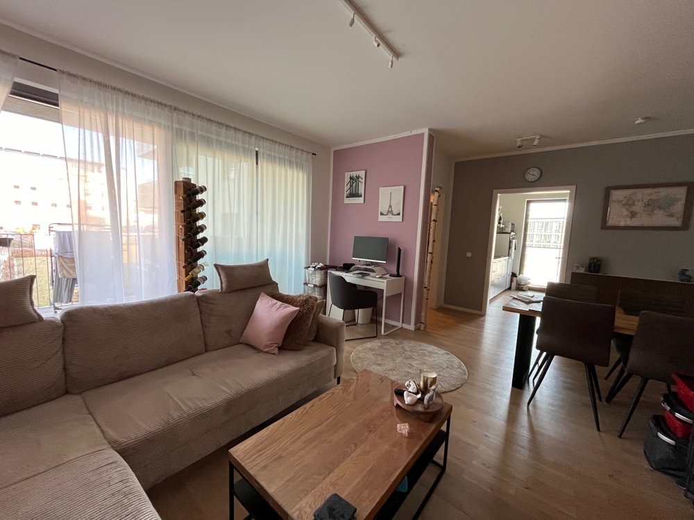 #hochwertige 2-Raum Wohnung #Parkett #Fußbodenheizung #Bad mit Wanne und Dusche #Balkon #Tiefgarage - Photo 1