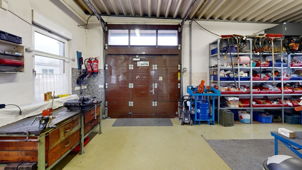 Hallen/Lager/Produktion in Petersberg – Bild 18