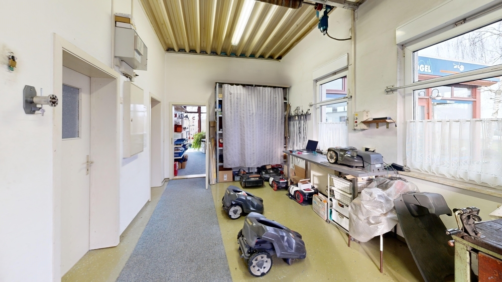 Hallen/Lager/Produktion in Petersberg – Bild 19