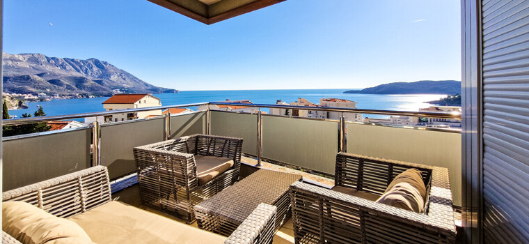 Apartment in Becici