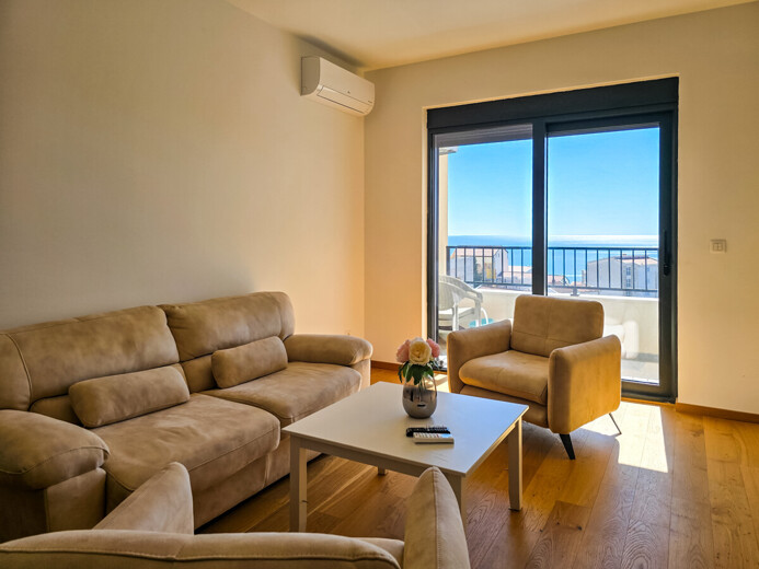 Apartment in Bečići