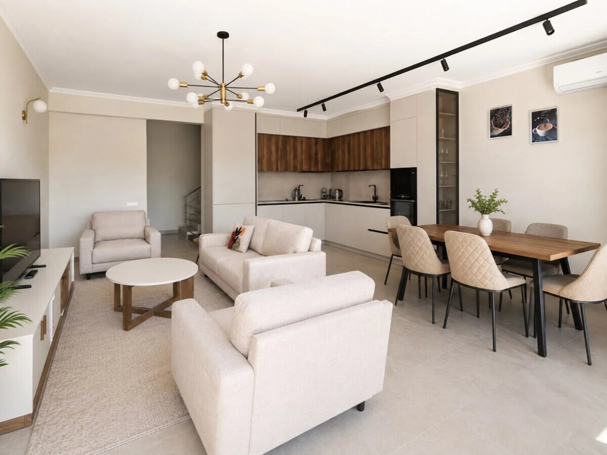 Modern Luxury Townhouse with Private Pool & Sea Views in Blizikuće · Fotografija 1