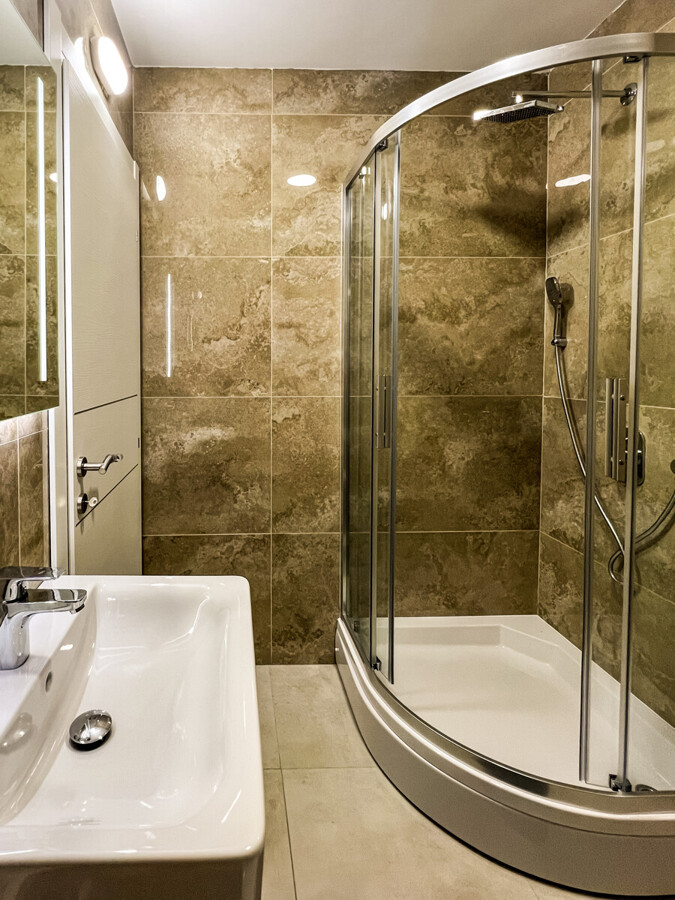 Modern 2-Bedroom Apartment with Sea View in Bečići · Foto 13