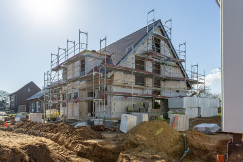 Hausansicht März 23